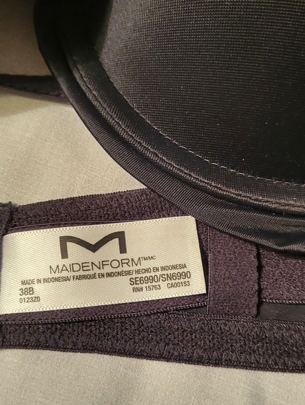 Maidenform Smooth T-Shirt Bra 38B - Black - Picture 2 of 2